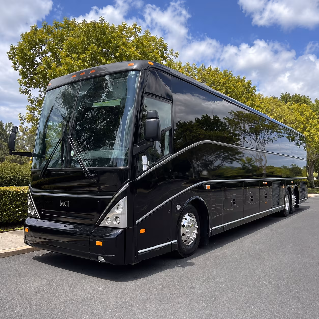 field trip buses to lake compounce and bristol s own backyard destinations