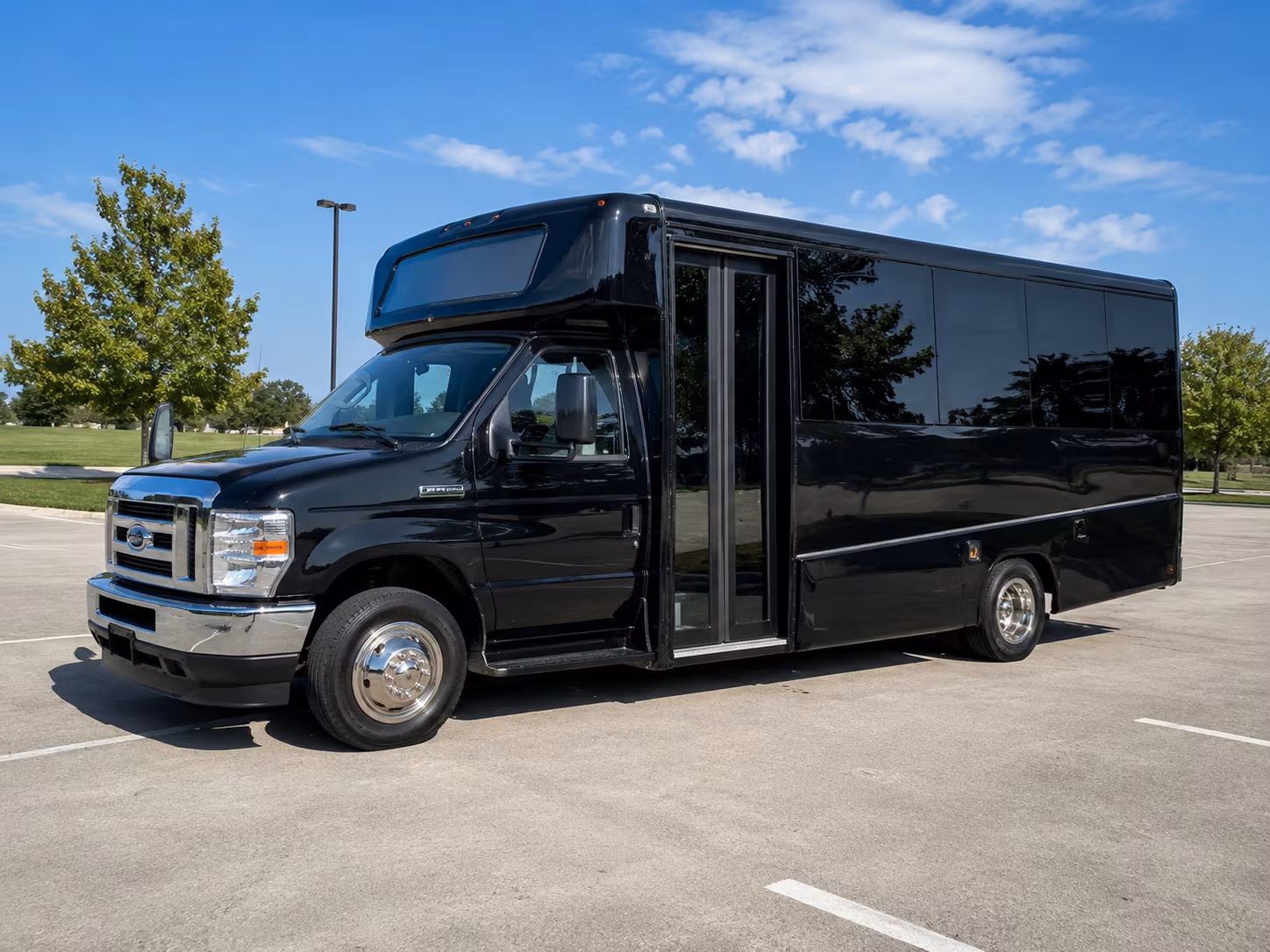 minibuses and charter buses to xl center events in hartford